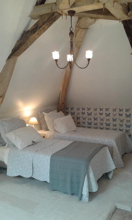 La Cle Des Jardins Bed & Breakfast Nouatre Luaran gambar