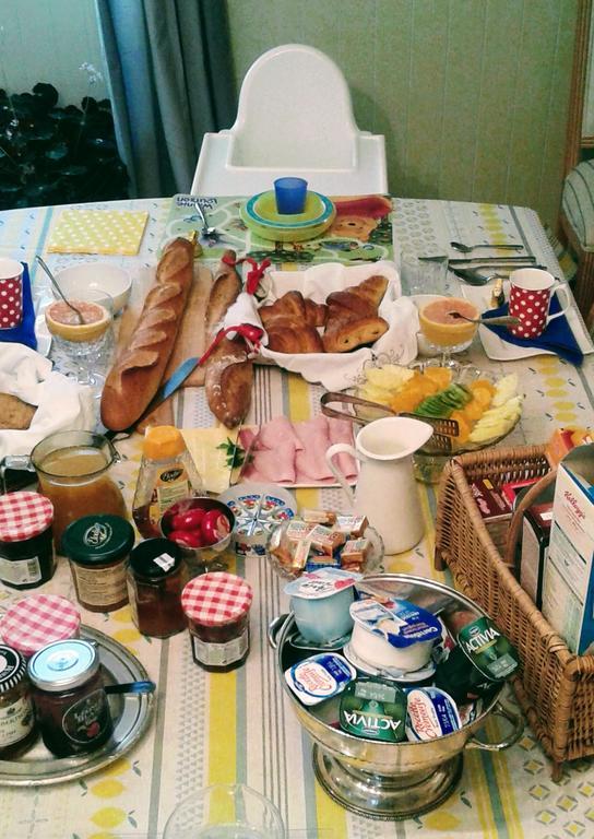 La Cle Des Jardins Bed & Breakfast Nouatre Luaran gambar